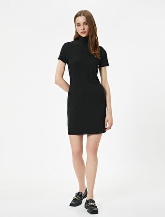 Mini Elbise Balıkçı Yaka Kısa Kollu