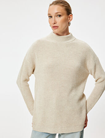 Oversize Triko Kazak Kalça Boy Dik Yaka Uzun Kollu Yumuşak Dokulu