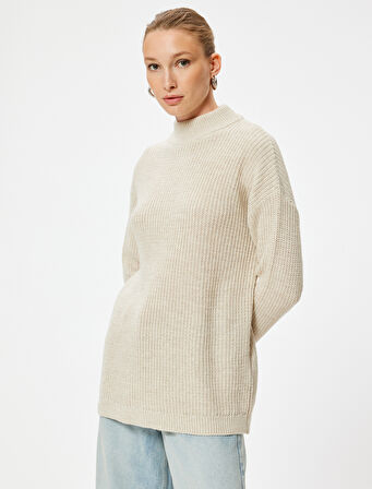 Oversize Triko Kazak Kalça Boy Dik Yaka Uzun Kollu Yumuşak Dokulu