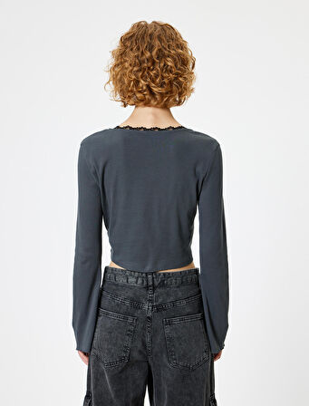 Crop Tişört Uzun Kollu Baskılı U Yaka Dantel Detaylı Slim Fit