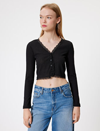 Crop Tişört Uzun Kollu Kaşkorse V Yaka Düğmeli Dantel Detaylı