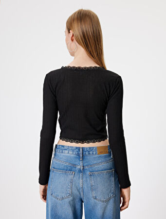 Crop Tişört Uzun Kollu Kaşkorse V Yaka Düğmeli Dantel Detaylı