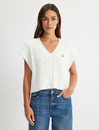 V Yaka Nakışlı Oversize Örgü Süveter