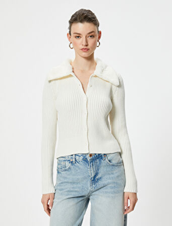 Triko Hırka Suni Kürk Yaka Detaylı Düğmeli