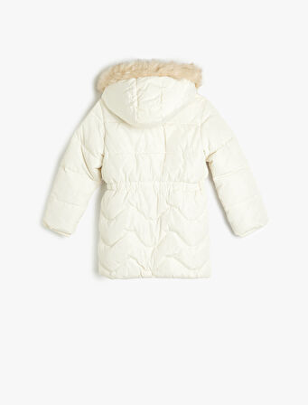 Şişme Kaban Suni Kürk Detaylı Kapşonlu Cepli Fermuarlı Kemer Detaylı