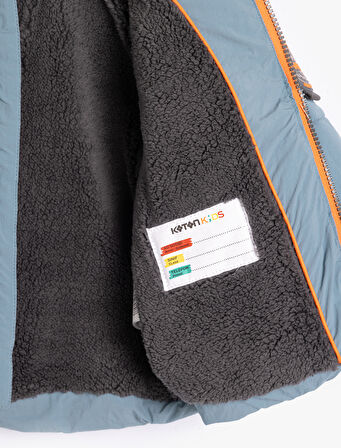 Şişme Mont Kapşonlu Çıtçıt Detaylı İçi Polar Astarlı