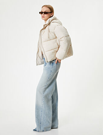 Kısa Şişme Mont Kapüşonlu Fermuarlı Cepli Rahat Kalıp