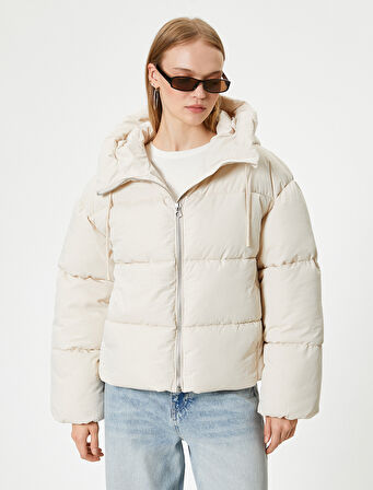 Kısa Şişme Mont Kapüşonlu Fermuarlı Cepli Rahat Kalıp