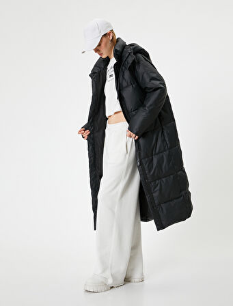 Uzun Şişme Mont Kapüşonlu Su İtici Özellikli Fermuarlı Cepli 