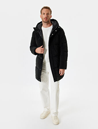 Anorak Mont Kapşonlu Slim Fit Fermuarlı Cep Detaylı