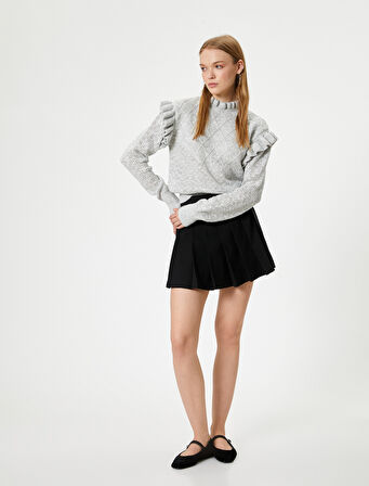 Triko Kazak Dokulu Fırfır Detaylı Dik Yaka