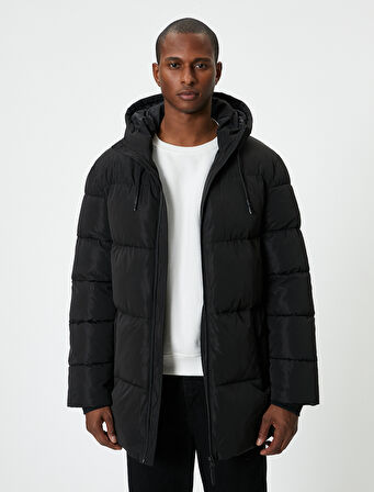 Kapşonlu Cep Detaylı Uzun Kollu Şişme Mont