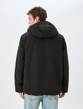 Fermuarlı Slim Fit Kapşonlu Mont