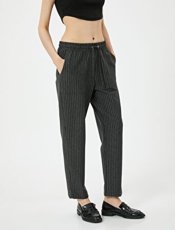 Havuç Pantolon Beli Bağcıklı Cep Detaylı