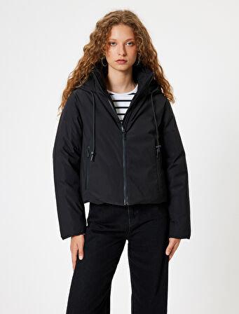 Kapüşonlu Ceket Fermuarlı Cep Detaylı Su İtici Kumaş