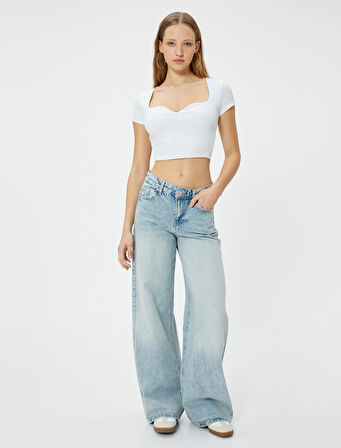 Kalp Yaka Crop Tişört Ribanalı Kısa Kollu Slim Fit
