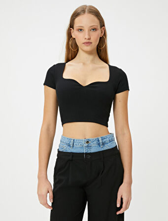 Kalp Yaka Crop Tişört Ribanalı Kısa Kollu Slim Fit