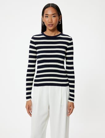 Triko Kazak Uzun Kollu Yuvarlak Yaka