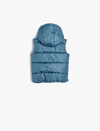 Cep Detaylı Fermuarlı Mevsimlik Kapşonlu Şişme Yelek