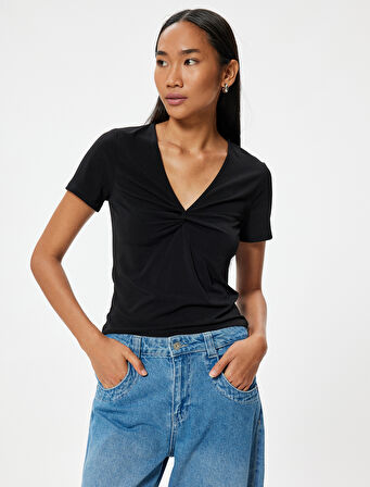 Drapeli V Yaka Tişört Kısa Kollu