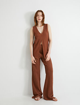 V Yaka Üst Dokulu Önden Yırtmaçlı