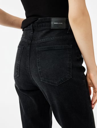 Pamuklu Yüksek Bel Düğmeli Slim Fit Mom Jean Pantolon - Mom Jeans