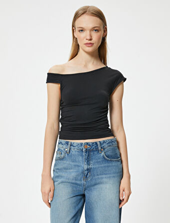 Kolsuz Bluz Omuz Detaylı Drapeli Kayık Yaka Slim Fit