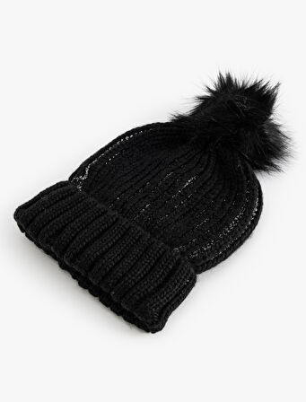 Örgü Bere Pon Pon Detaylı Katlamalı