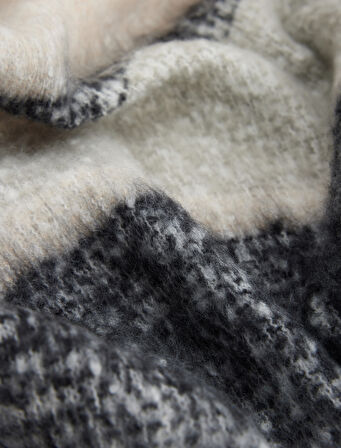 Uzun Atkı Renk Bloklu Yumuşak Dokulu Püsküllü