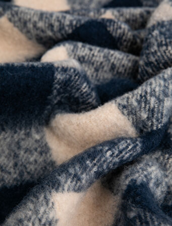 Ekoseli Kare Atkı Püsküllü Yumuşak Dokulu