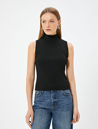 Saç Örgü Desenli Kolsuz Dik Yaka Triko Üst