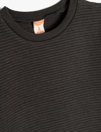 Bisiklet Yaka Sweatshirt Dokulu Pamuk Karışımlı