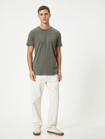 Basic Tişört Slim Fit Bisiklet Yaka Kısa Kollu 