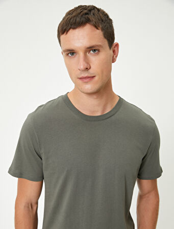 Basic Tişört Slim Fit Bisiklet Yaka Kısa Kollu 