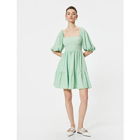 DRESSES