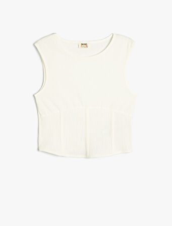 Basic Tişört Kolsuz Yuvarlak Yaka Ribana Detaylı