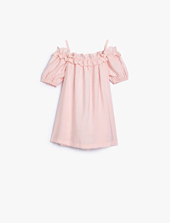 Elbisesi Düşük Omuz Askılı Kısa Kollu Çiçek Aplikeli 