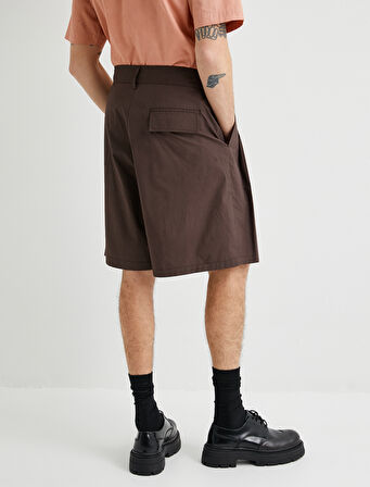 Kumaş Şort Oversize Pileli Chino Düğmeli Cep Detaylı