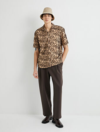 Yazlık Gömlek Kısa Kollu Devrik Yaka İşlemeli