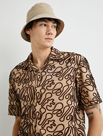 Yazlık Gömlek Kısa Kollu Devrik Yaka İşlemeli