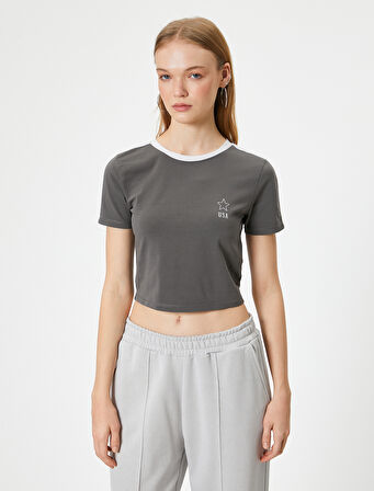 Arkası Baskılı Tişört Crop Bisiklet Yaka Likralı Slim Fit