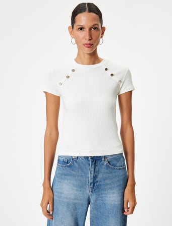 Dokulu Tişört Düğme Detaylı Bisiklet Yaka Kısa Kollu Slim Fit