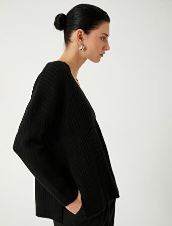 Basic V Yaka Oversize Triko Kazak Yumuşak Dokulu Uzun Kollu