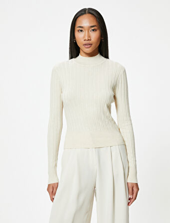 Basic Triko Kazak Dik Yaka Dokulu