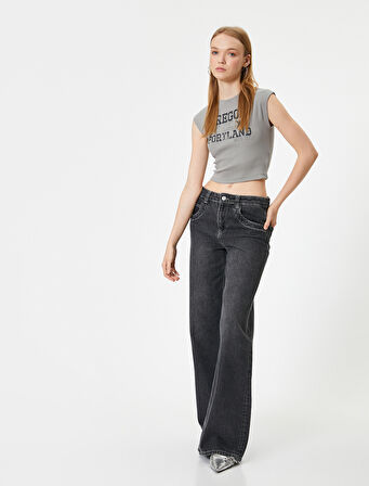 Crop Tişört Kolej Baskılı Bisiklet Yaka Slim Fit Kısa Kollu Pamuklu