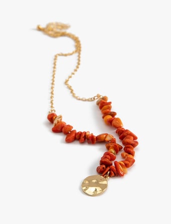 Charm Detaylı Taşlı Kolye