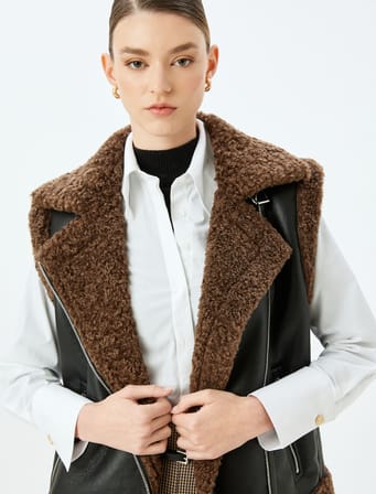 Kolsuz Fermuarlı Yakası ve Astarı Peluş Suni Deri Oversize Biker Yelek 