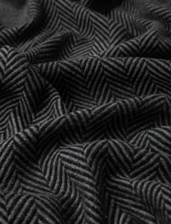 Atkı Püsküllü Dokulu