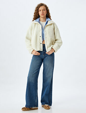 Oversize Peluş Ceket Fermuarlı Cep Detaylı Dik Yaka Çıtçıt Düğmeli