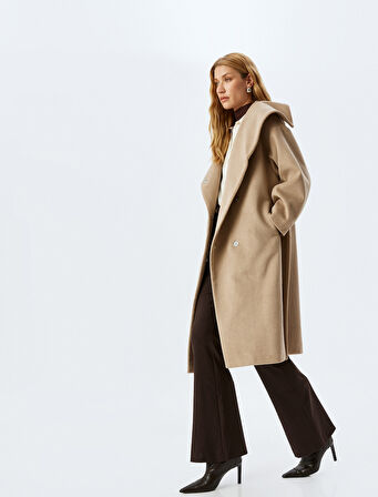 Cepli Kuşak Kemer Detaylı Geniş Şal Yaka Uzun Kaşe Kaban